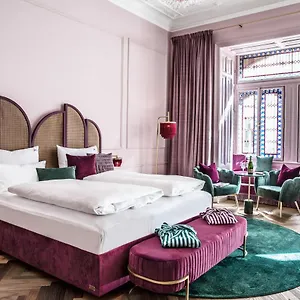 **** Hotel Josefine Áustria