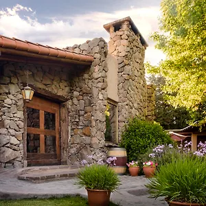 Hotel Lares De Chacras, Chacras de Coria